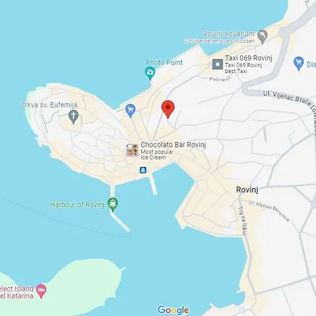 ゲストハウス La Maison De Catherine 3*