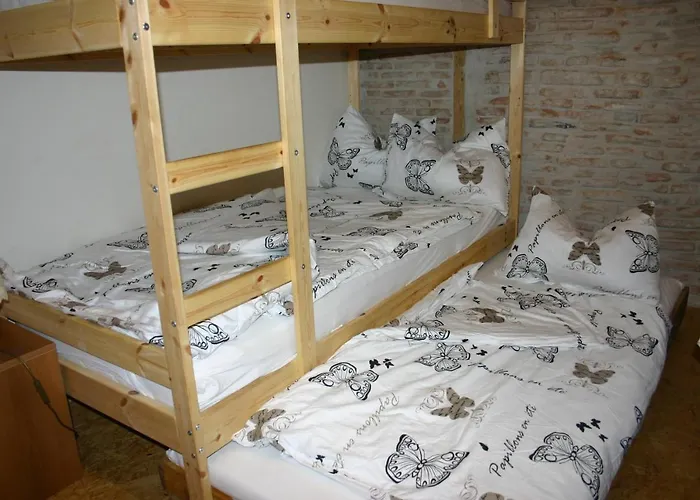 La Maison De Catherine Konukevi 3*