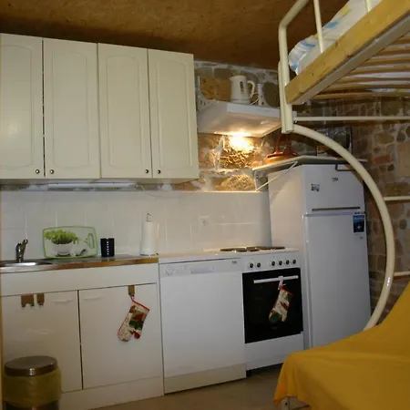 Pensionat La Maison De Catherine 3*