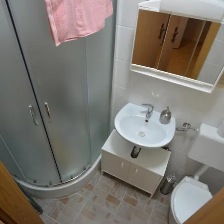 La Maison De Catherine Gostinjska kuća 3*